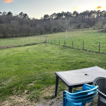 Raynal בית נופש