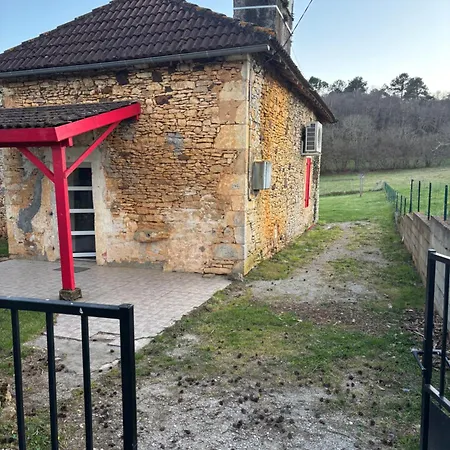 בית נופש Raynal *