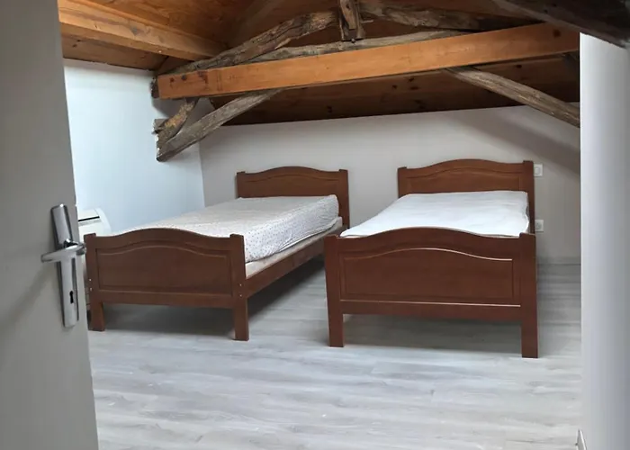 Raynal 펜션 Les Junies